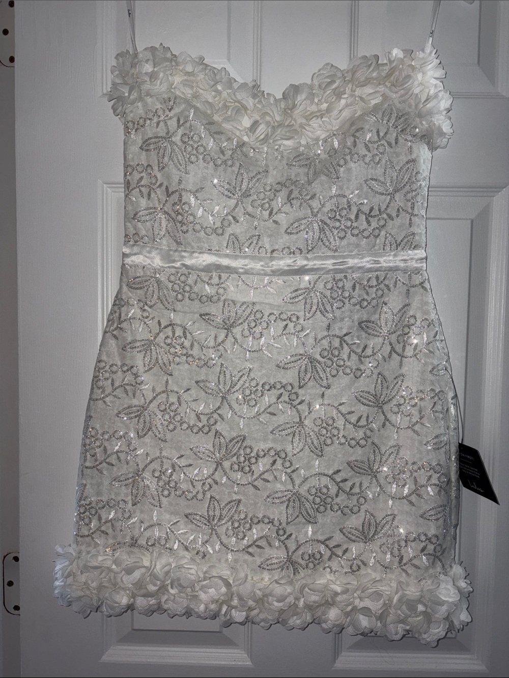 Lulu's White Strapless Floral Appliqué Mini Dress